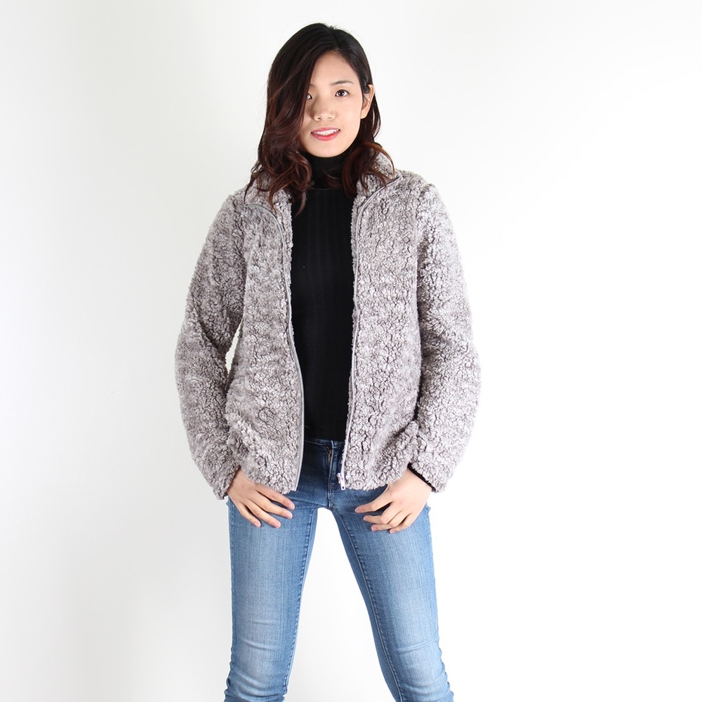 Last piece in size L! Charcoal Sherpa Jacket